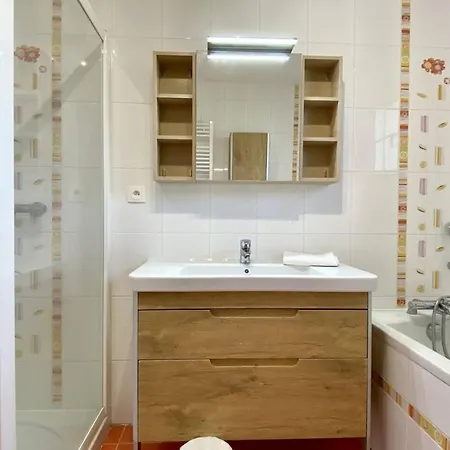度假居 Maison Familiale Pour 8 Personnes Avec Jardin *