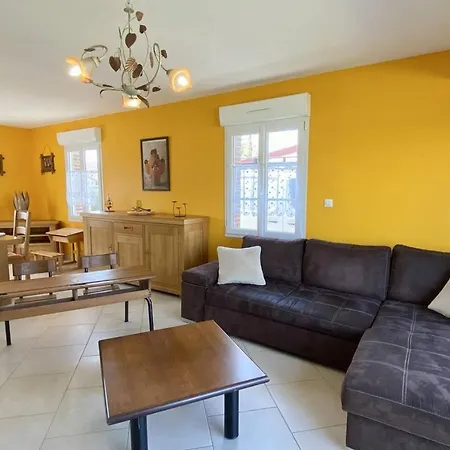 Maison Familiale Pour 8 Personnes Avec Jardin 度假居